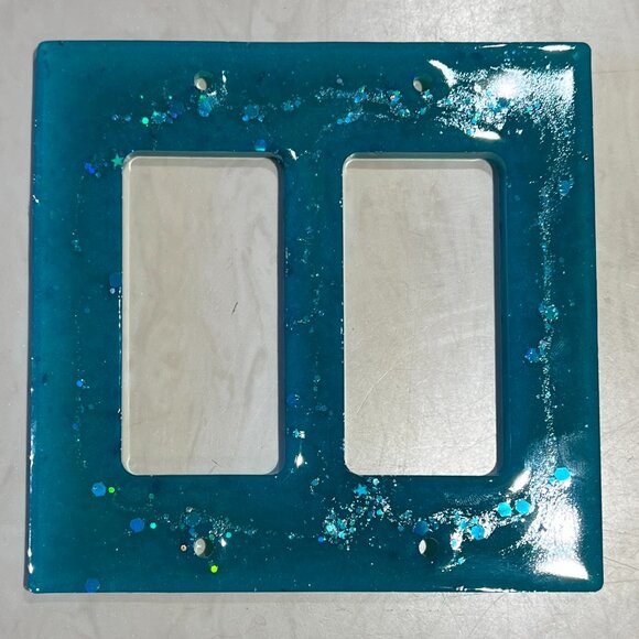 Teal Handmade Epoxy Resin Switch Plate / Outlet Cover - Picture 4 of 4